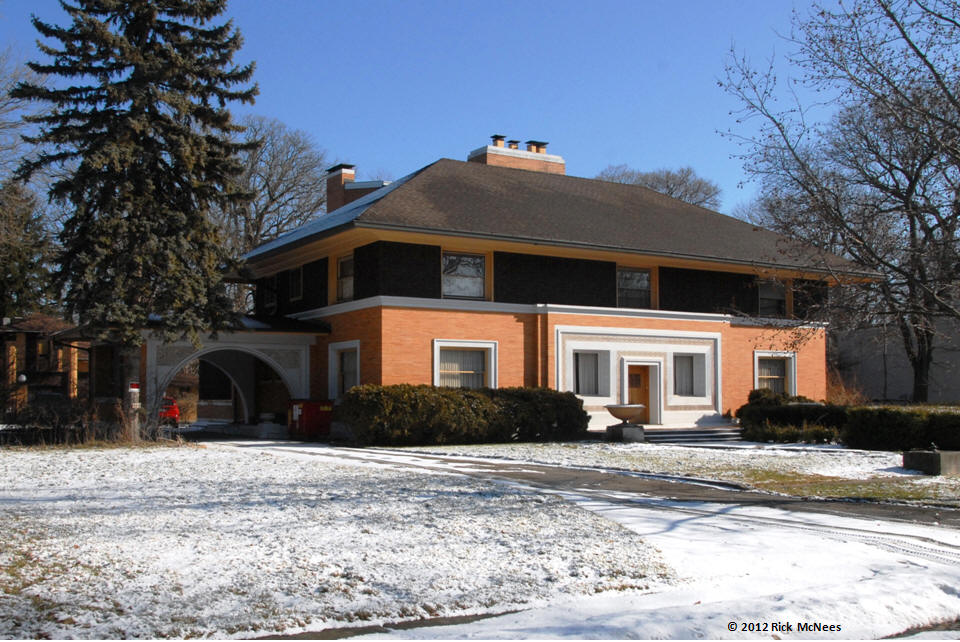 Frank Lloyd Wright Prairie School Architecture in River Forest