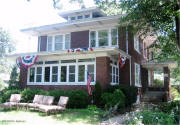 Prairie architecture - 891 Douglas, Elgin, IL on Rick's Wright-Site