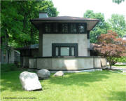 Frank Lloyd Wright architecture in South Bend, Indiana - Kersey Rhodes House 715 W Washington, St. 