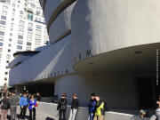 Frank Lloyd Wright - Guggenheim Museum - New York
