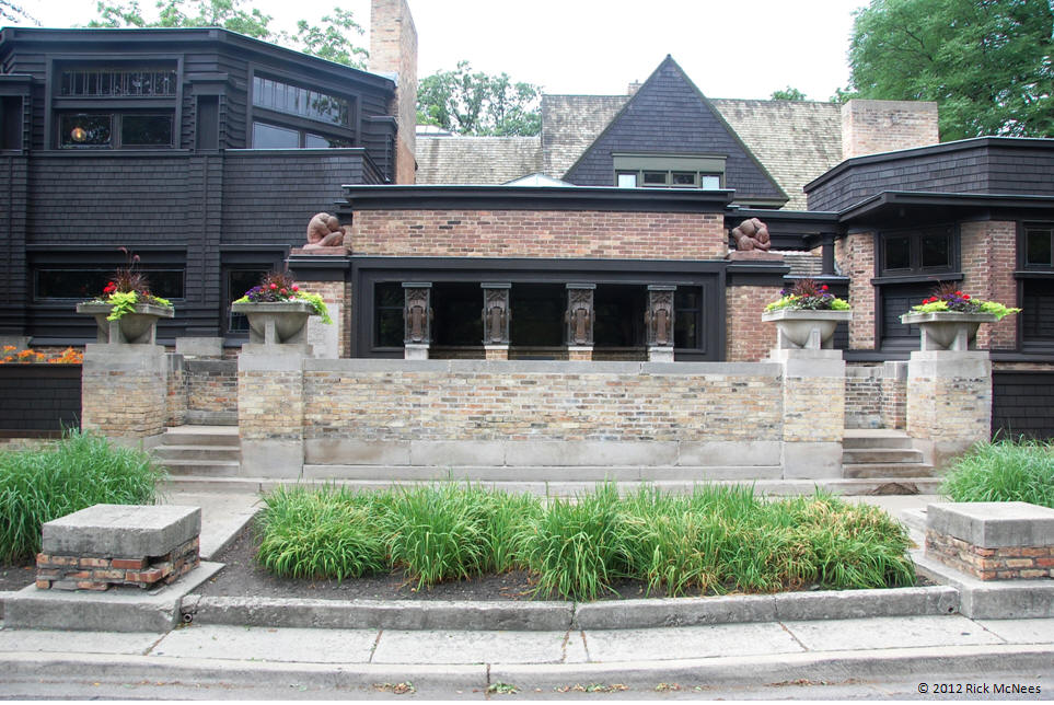 Frank Lloyd Wright home and studio | Architecture, Frank lloyd wright ...