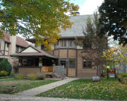 Frank Lloyd Wright's Harry C Goodrich House - 534 East Ave. Oak Park, IL - 1895