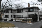 Prairie architecture in Kenilworth, Illinois on McNees.org/wrightsite