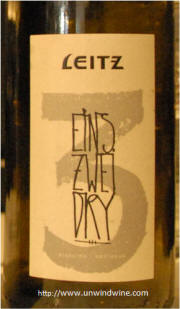 Leitz Eins, Zwei, Dry Trocken Riesling 2009