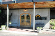 Lake Erie Wine District - South Shore Cellars Wine House 